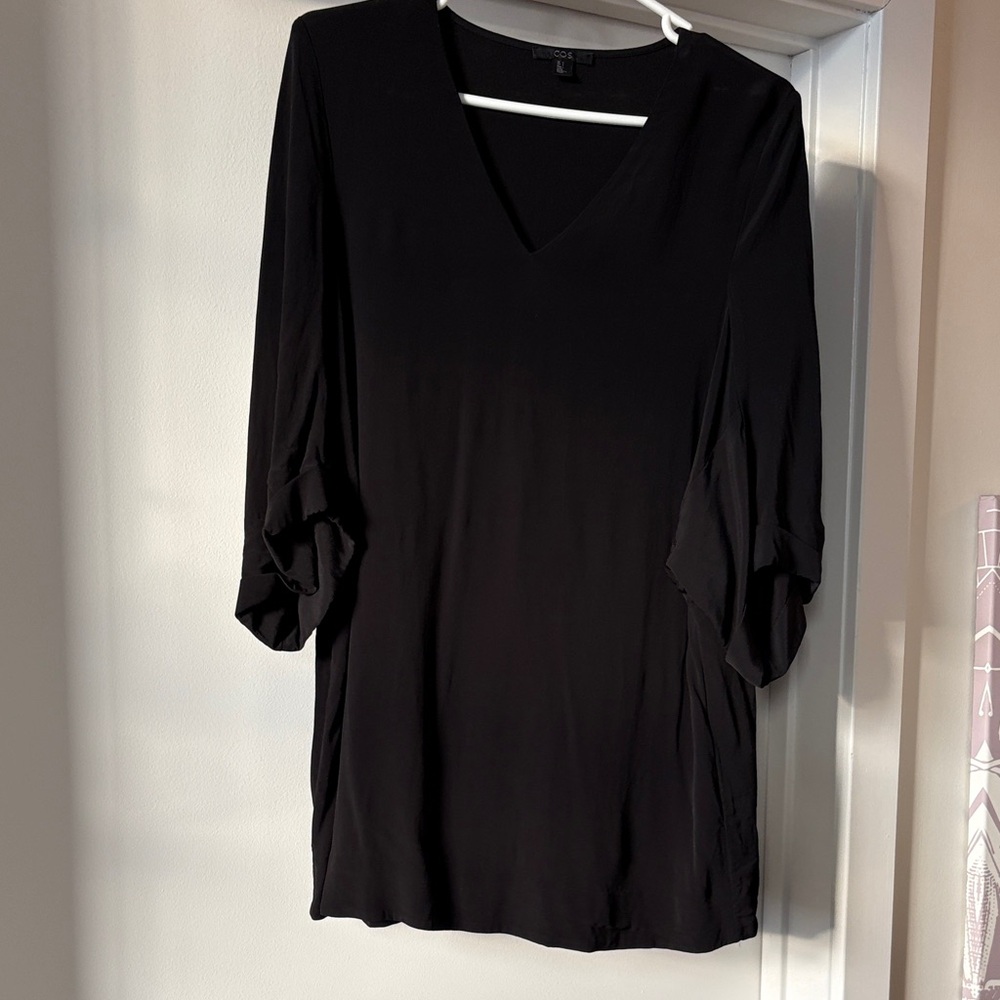 COS Black V-Neck Tunic Top